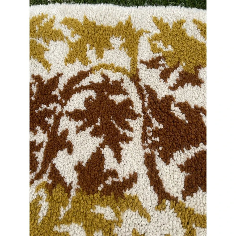 Shillcraft‎ Wool Vintage Latch Hook Rug 26.5 x 51.5 Rectangle Fall Autumn 3e